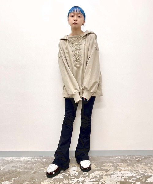 G.V.G.V.（ジーヴィージーヴィー）の「ASYMMETRY THIN STRAP SANDAL（サンダル・レディース・ブラック/ブルー/ホワイト/カーキ・M/L/S）」の9枚目の写真