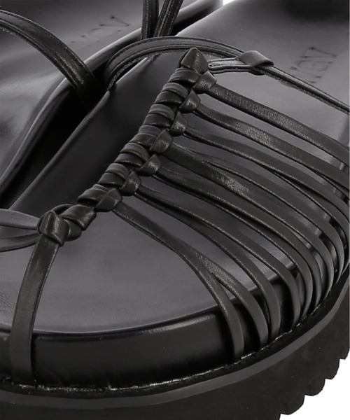 G.V.G.V.（ジーヴィージーヴィー）の「ASYMMETRY THIN STRAP SANDAL（サンダル・レディース・ブラック/ブルー/ホワイト/カーキ・M/L/S）」の20枚目の写真