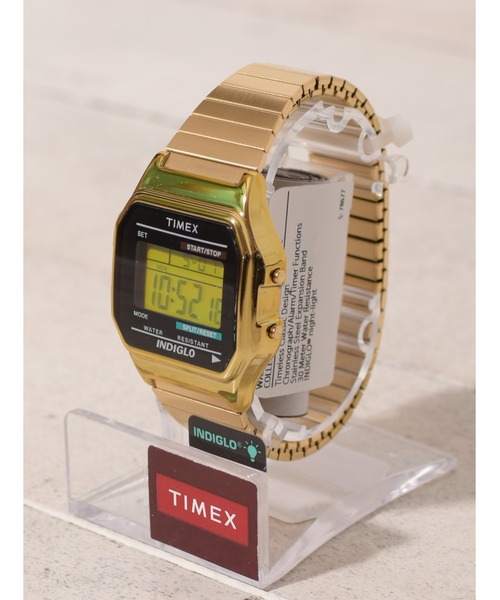 デジタル腕時計 TIMEX/Classic digital