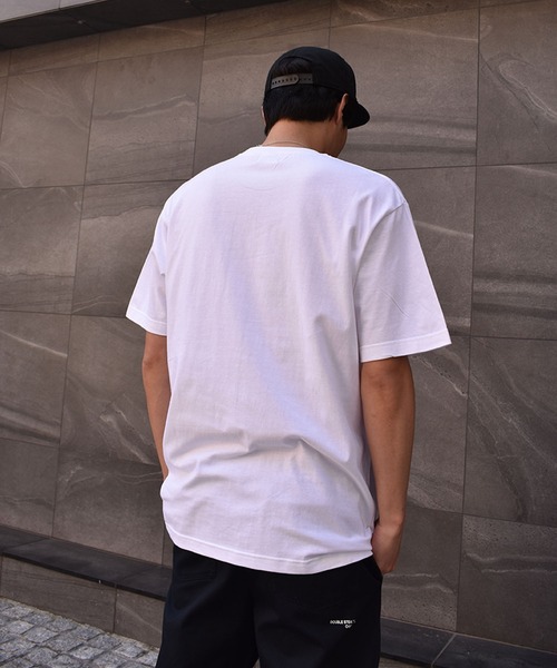 DOUBLE STEAL（ダブルスティール）の「mini BOX LOGO　半袖Tシャツ（Tシャツ/カットソー・メンズ・サンドベージュ/ホワイト×ブラック/ブラック系その他/ベージュ系その他/ホワイト×エメラルドグリーン/ブラック系その他2・MEDIUM/LARGE/X-LARGE/XX-LARGE）」の16枚目の写真