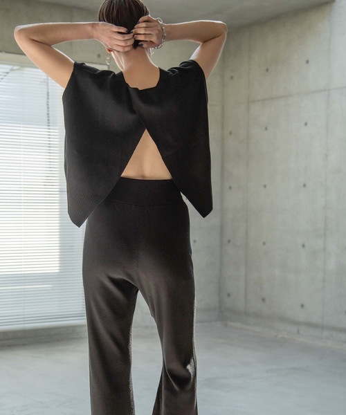 ANT（アント）の「KNIT SET UP/ニットセットアップ【ANT】（つなぎ/オールインワン・レディース・ブラック/グレー/グレイッシュベージュ・FREE）」の2枚目の写真