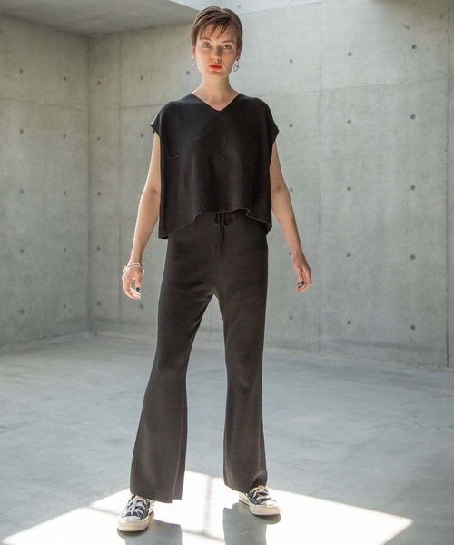 ANT（アント）の「KNIT SET UP/ニットセットアップ【ANT】（つなぎ/オールインワン・レディース・ブラック/グレー/グレイッシュベージュ・FREE）」の4枚目の写真