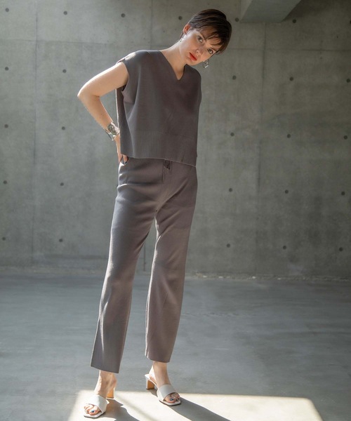 ANT（アント）の「KNIT SET UP/ニットセットアップ【ANT】（つなぎ/オールインワン・レディース・ブラック/グレー/グレイッシュベージュ・FREE）」の13枚目の写真