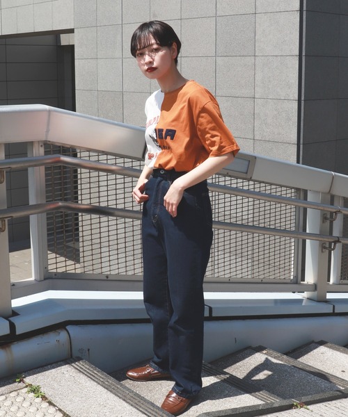 kutir（クティール）の「アレンジカレッジプリントTシャツ（Tシャツ/カットソー・レディース・チャコールグレー/オレンジ/グリーン・FREE）」の7枚目の写真