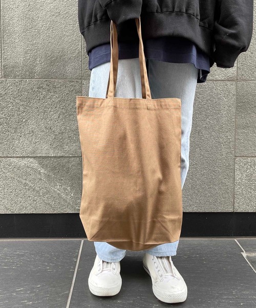 United Athle(ユナイテッドアスレ)の「United Athele/レギュラー キャンバス トートバッグ(トートバッグ・レディース・ブラック系その他/ネイビー/レッド系その他/レッド/ブラック/ナチュラル/ブルー系その他/オリーブ/インディゴブルー/モカ/キャメル/グリーン系1/ブルー系1/パープル系1/ピンク系1/スモークピンク/スミクロ・ONESIZE)」の15枚目の写真