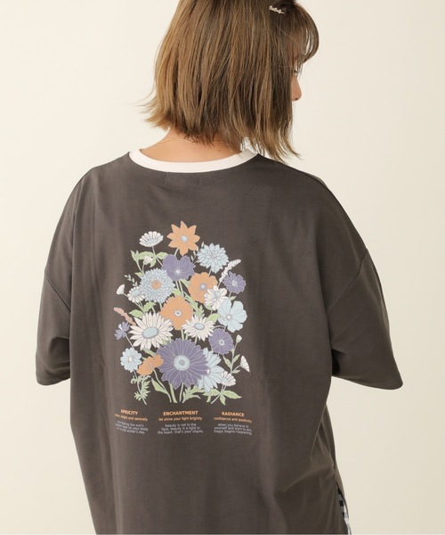 sakishimatokyo(サキシマトーキョー)の「【ZOZO限定】サキシマamp「フラワーロゴプリントリンガーBIGTシャツ」(Tシャツ/カットソー・レディース・ライトブルー/ブラック/オフホワイト/アイボリー・FREE)」の8枚目の写真