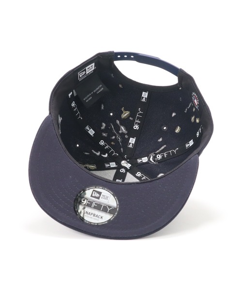 NEW ERA（ニューエラ）の「ニューエラ キャップ ニューヨークヤンキース スプラッシュ（キャップ・メンズ・ブラック/ネイビー・M/L）」の11枚目の写真