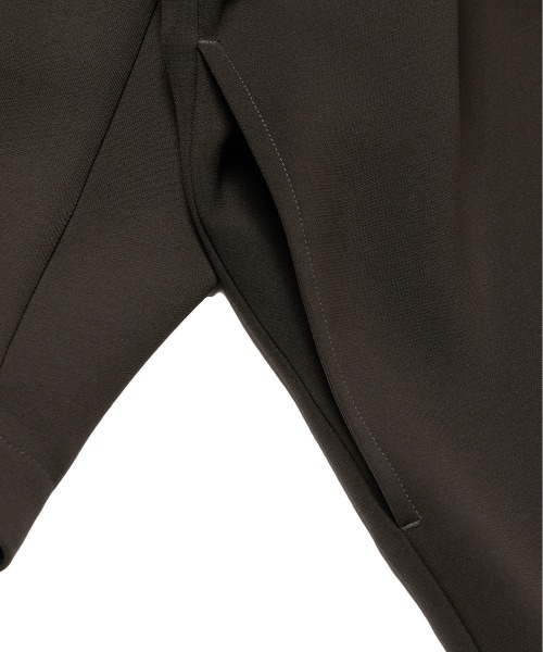 N.HOOLYWOOD(N.ハリウッド)の「COLLARLESS COAT(ノーカラーコート・メンズ・カーキ/ブラック/チャコール・40/38/36)」の9枚目の写真
