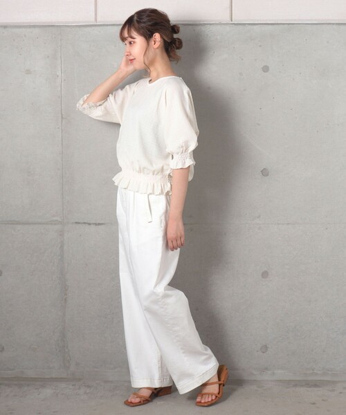 fredy repit（フレディレピ）の「デニムセミワイドパンツ（デニムパンツ・レディース・オフホワイト/ライトブルー/ネイビー・36/38）」の8枚目の写真