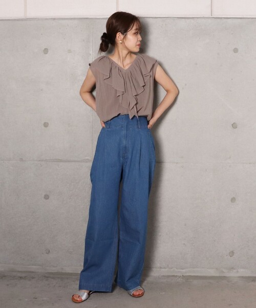 fredy repit（フレディレピ）の「デニムセミワイドパンツ（デニムパンツ・レディース・オフホワイト/ライトブルー/ネイビー・36/38）」の10枚目の写真