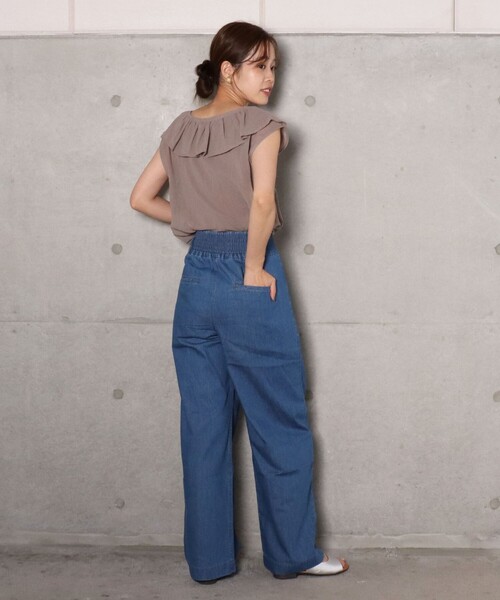 fredy repit（フレディレピ）の「デニムセミワイドパンツ（デニムパンツ・レディース・オフホワイト/ライトブルー/ネイビー・36/38）」の9枚目の写真