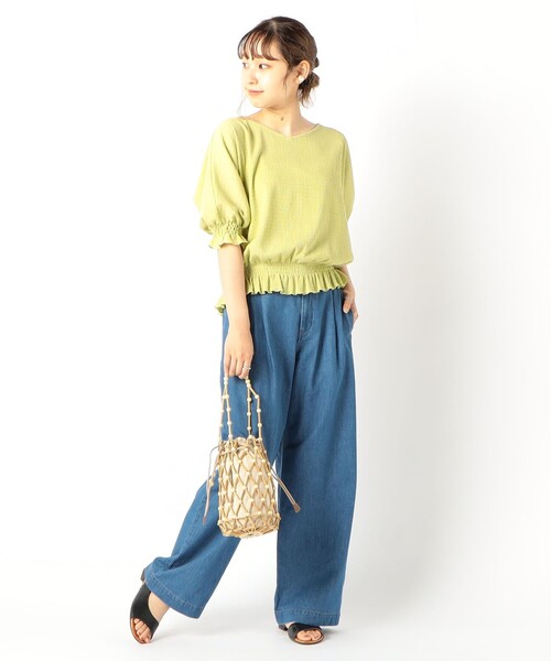 fredy repit（フレディレピ）の「デニムセミワイドパンツ（デニムパンツ・レディース・オフホワイト/ライトブルー/ネイビー・36/38）」の5枚目の写真