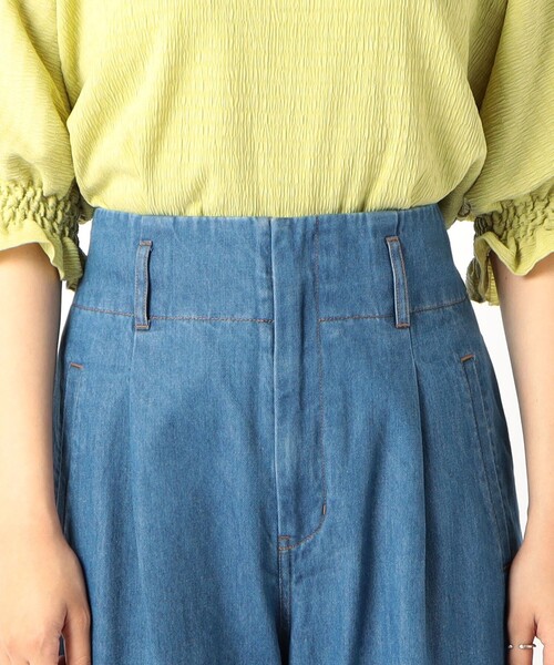 fredy repit（フレディレピ）の「デニムセミワイドパンツ（デニムパンツ・レディース・オフホワイト/ライトブルー/ネイビー・36/38）」の20枚目の写真