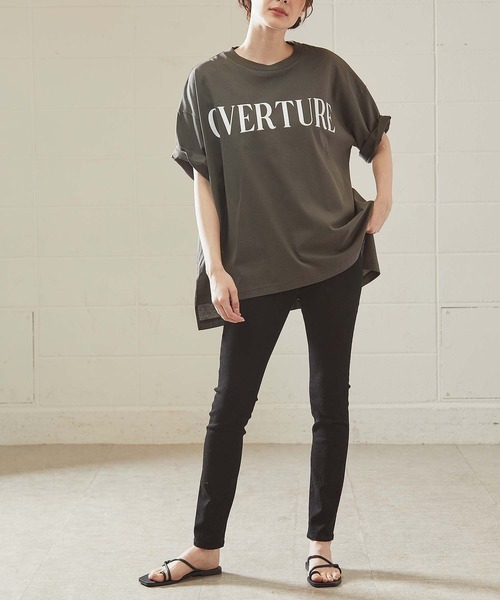OUVRAGE CLASSE（ウヴラージュクラス）の「OVERTRUE ロゴＴ（Tシャツ/カットソー・レディース・チャコールグレー/オフホワイト・FREE）」の7枚目の写真