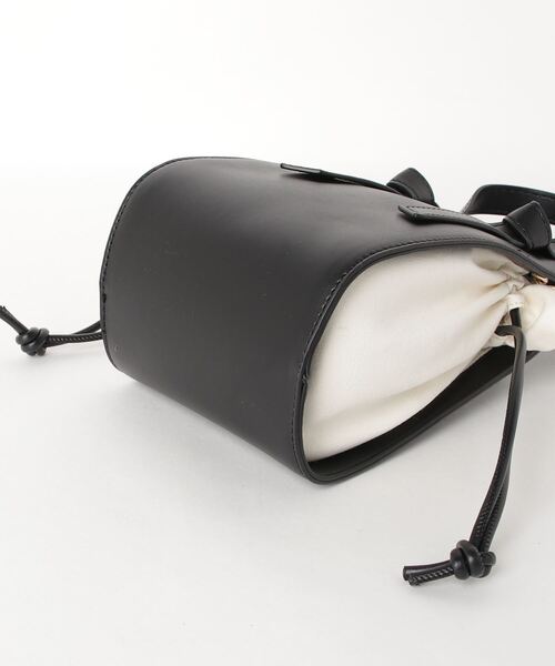 WEGO(ウィゴー)の「WEGO/ハンドル巾着ショルダー(ショルダーバッグ・レディース・ベージュ/オフホワイト/ブラック・FREE)」の18枚目の写真