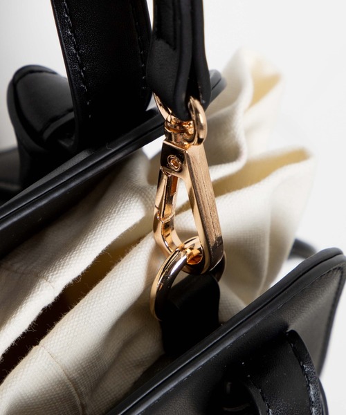 WEGO(ウィゴー)の「WEGO/ハンドル巾着ショルダー(ショルダーバッグ・レディース・ベージュ/オフホワイト/ブラック・FREE)」の12枚目の写真