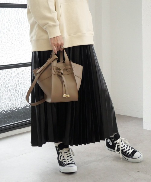 CURI BISCUI（キュリ　ビスキュイ）の「【CURIBISCUI】ベルトモチーフ ２WAYバッグ（ハンドバッグ・レディース・ブラック/グレー/モカ/ライトベージュ・FREE）」の16枚目の写真