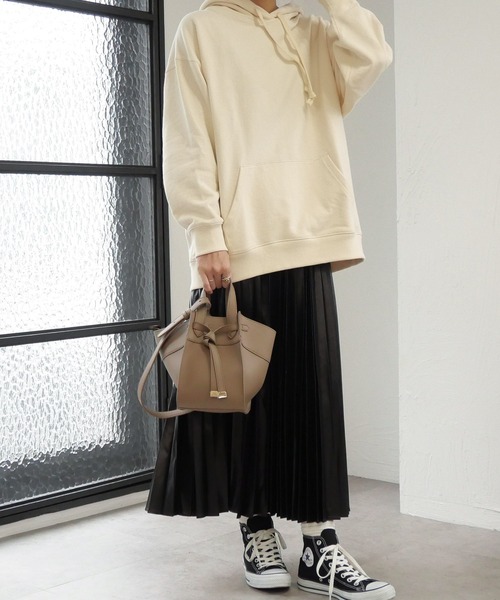 CURI BISCUI（キュリ　ビスキュイ）の「【CURIBISCUI】ベルトモチーフ ２WAYバッグ（ハンドバッグ・レディース・ブラック/グレー/モカ/ライトベージュ・FREE）」の18枚目の写真