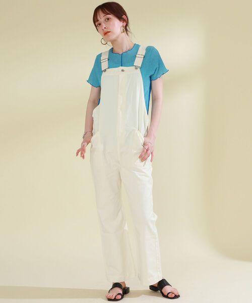 Ray BEAMS（レイビームス）の「Ray BEAMS / パッチ ポケット オーバーオール（サロペット/オーバーオール・レディース・ホワイト/ブラック・1/0）」の4枚目の写真