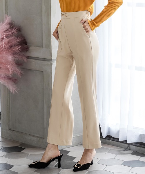 Julia Boutique（ジュリアブティック）の「ビット付きセンターシームフレアパンツ/21508（その他パンツ・レディース・ブラック/ベージュ/ライトベージュ/グリーン系・ONE）」の4枚目の写真