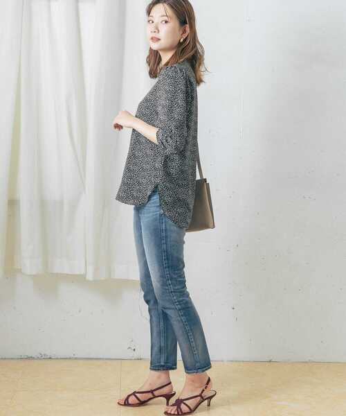 URBAN RESEARCH ROSSO(アーバンリサーチロッソ)の「アートドットスリーブタックブラウス(シャツ/ブラウス・レディース・ブラック/アイボリー・FREE)」の21枚目の写真