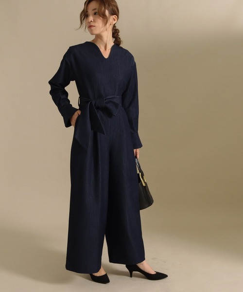 AULI(アウリィ)の「【低身長向けサイズ】ベルト付きデニムワイドオールインワン(つなぎ/オールインワン・レディース・ブラック/ネイビー・XS/S)」の7枚目の写真