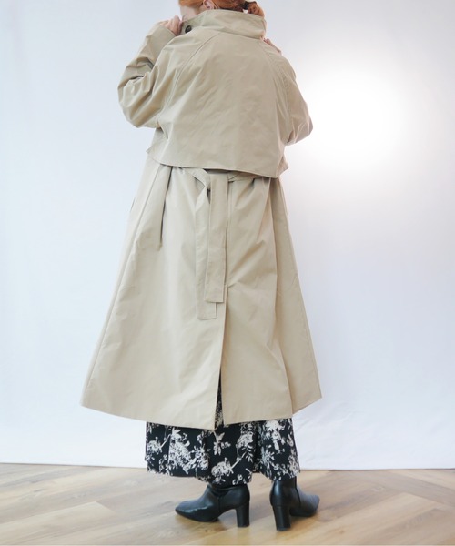 AZUL ENCANTO(アズールエンカント)の「スタンドカラーコート(トレンチコート・レディース・ベージュ/カーキ・FREE)」の3枚目の写真