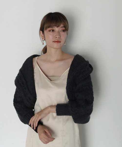 CLEIO（クレイオ）の「【CLEIO】ケーブルニットボレロ（カーディガン/ボレロ・レディース・ブラック/アイボリー/キャメル・FREE）」の22枚目の写真