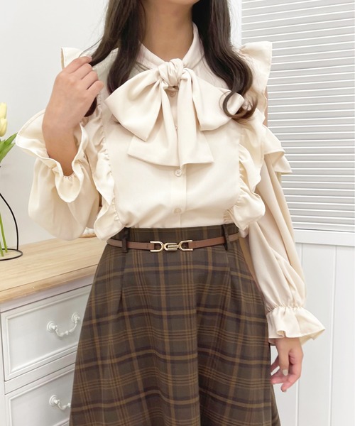 apres jour（アプレジュール）の「肩あきボウタイブラウス【ZOZOTOWN限定アイテム】（シャツ/ブラウス・レディース・ブラウン系その他/アイボリー/オフホワイト・フリー/X-LARGE）」の15枚目の写真