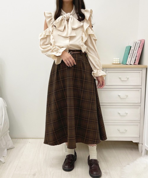apres jour（アプレジュール）の「肩あきボウタイブラウス【ZOZOTOWN限定アイテム】（シャツ/ブラウス・レディース・ブラウン系その他/アイボリー/オフホワイト・フリー/X-LARGE）」の20枚目の写真