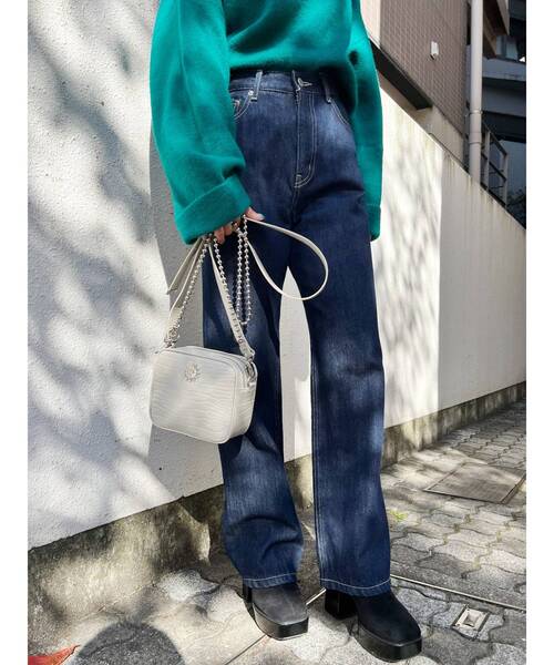 EVRIS（エヴリス）の「クロコボールチェーンミニショルダーバッグ（ショルダーバッグ・レディース・ホワイト/ブラック/ブルー/グリーン・FREE）」の7枚目の写真