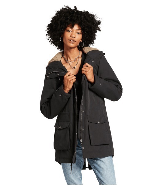 VOLCOM(ボルコム)の「WALK ON BY 5K PARKA(モッズコート・レディース・ブラック・SMALL/MEDIUM)」の5枚目の写真