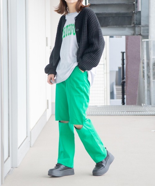 WEGO（ウィゴー）の「WEGO/ニーカットカラーパンツ（スラックス・レディース・ブラック/グリーン・FREE）」の3枚目の写真