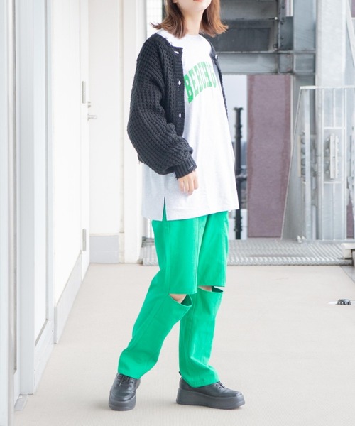 WEGO（ウィゴー）の「WEGO/ニーカットカラーパンツ（スラックス・レディース・ブラック/グリーン・FREE）」の20枚目の写真