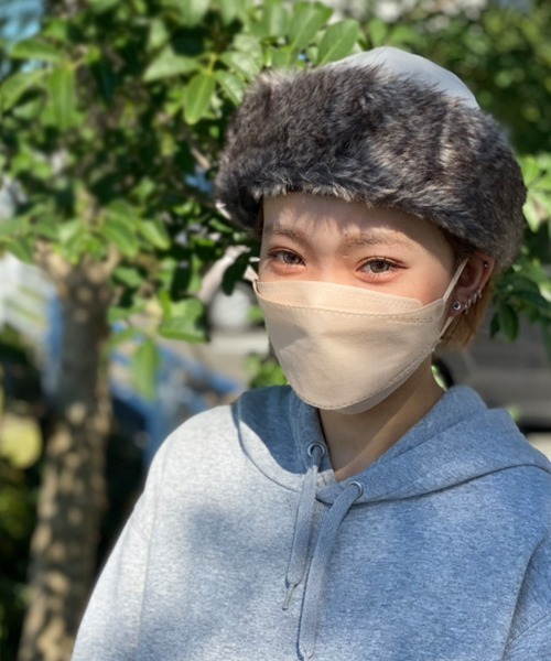 polcadot（ポルカドット）の「フェイクレザー×ファー ロールキャップ（キャップ・レディース・ブラック/ライトグレー・FREE）」の6枚目の写真