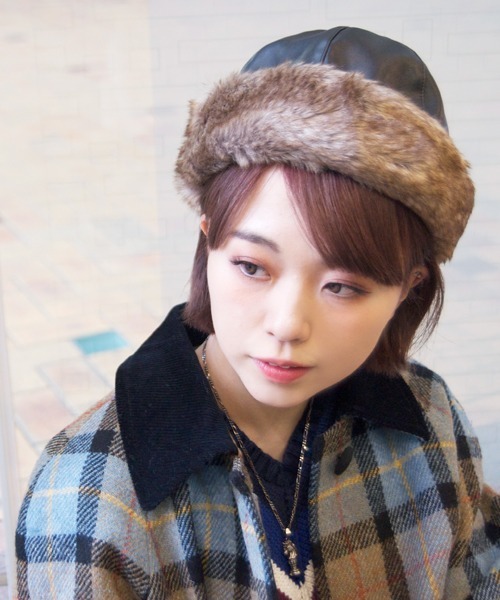 polcadot（ポルカドット）の「フェイクレザー×ファー ロールキャップ（キャップ・レディース・ブラック/ライトグレー・FREE）」の8枚目の写真