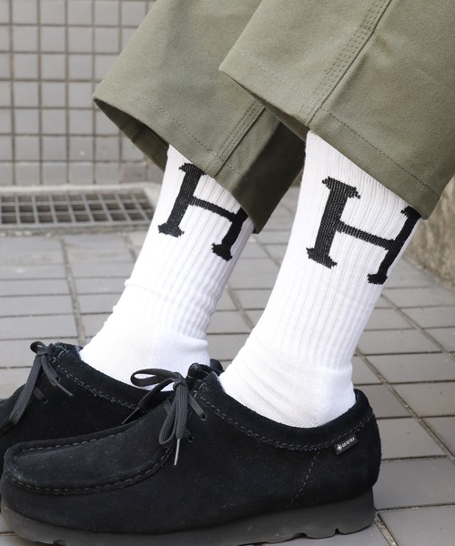 HUF(ハフ)の「HUF/ハフ ESSENTIALS CLASSIC SOCK 靴下 ミドル(ソックス/靴下・メンズ・ホワイト/ブラック・ONE SIZE)」の2枚目の写真