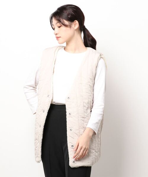 DISCOAT（ディスコート）の「【WEB限定】ボア×キルトリバーシブルベスト（ベスト・レディース・ブラウン/アイボリー/モカ/グレイッシュベージュ・FREE）」の8枚目の写真