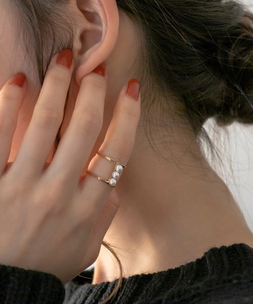 Edit Sheen（エディットシーン）の「3連パールヘキサゴンダブルリング（リング・レディース・シルバー/ゴールド・FREE）」の2枚目の写真