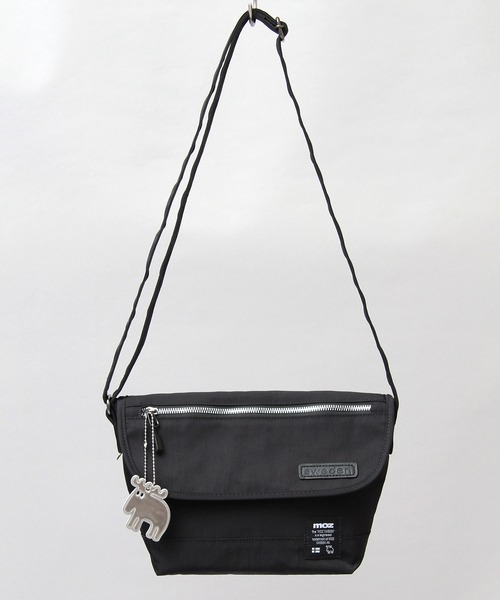 moz（モズ）の「シワ加工ナイロン フラップミニショルダーバッグ / DAILY シリーズ / リモートバッグ / リフレクトチャーム付き（ショルダーバッグ・レディース・ブラック・FREE）」の19枚目の写真