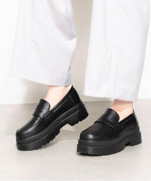 R&E（アールアンドイー）の「【R&E】超軽量厚底コインローファー（ローファー・レディース・ブラック/アイボリー/ブラック系その他・LL/S/M/L）」の15枚目の写真