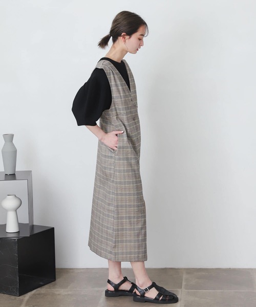 SENSE OF PLACE by URBAN RESEARCH(センスオブプレイスバイアーバンリサーチ)の「『One-C/低身長向けサイズ展開あり』チェックフロントボタンジャンパースカート(ジャンパースカート・レディース・チェック・ONE/SHORT)」の13枚目の写真