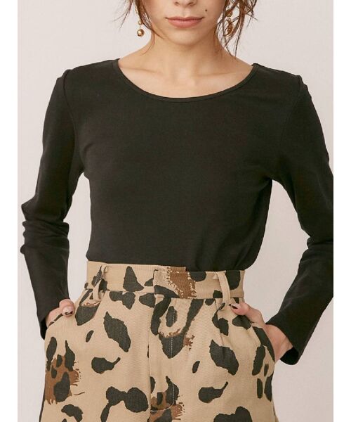 EVRIS（エヴリス）の「BASICクロップドロングスリーブTEE（Tシャツ/カットソー・レディース・ホワイト/ブラック/パープル/グリーン・FREE）」の3枚目の写真