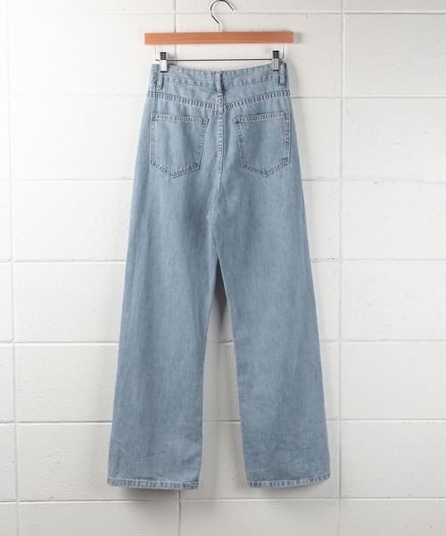 me+em select(ミームセレクト)の「【 S/M/L/XLサイズ展開 】サイドスリットハイウエストウォッシュデニムパンツ(デニムパンツ・レディース・ブルー・MEDIUM/LARGE/X-LARGE/SMALL)」の3枚目の写真