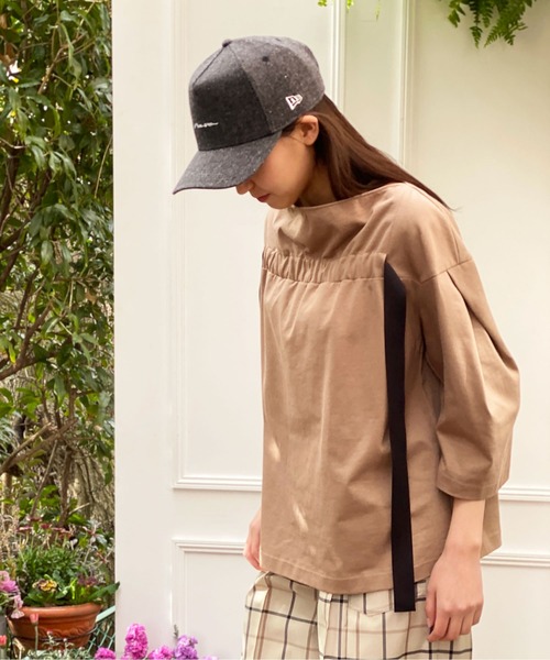 AVIE(アビィ)の「ジャージーリボンデザインプルオーバー(Tシャツ/カットソー・レディース・ブラック/モカ・38)」の11枚目の写真