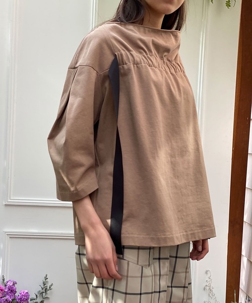 AVIE(アビィ)の「ジャージーリボンデザインプルオーバー(Tシャツ/カットソー・レディース・ブラック/モカ・38)」の13枚目の写真