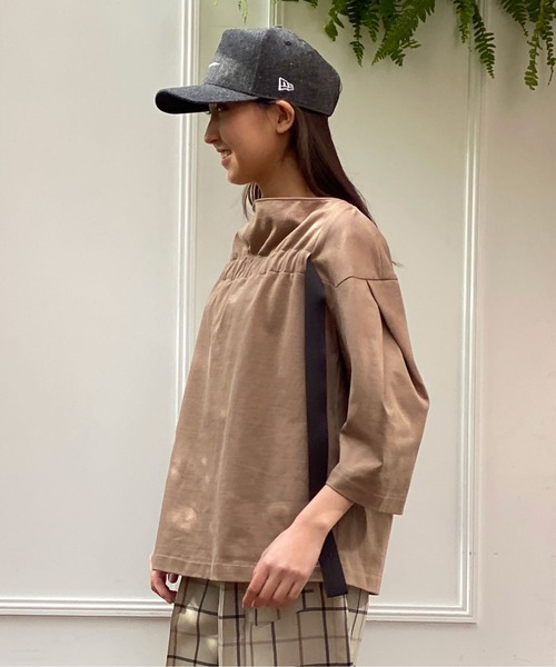 AVIE(アビィ)の「ジャージーリボンデザインプルオーバー(Tシャツ/カットソー・レディース・ブラック/モカ・38)」の12枚目の写真