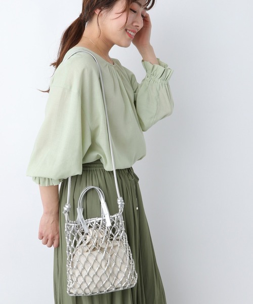 GLOBAL WORK（グローバルワーク）の「ＰＵマクラメショルダー/261914（クラッチバッグ・レディース・ブラック/ライトグレー/ブラウン・FREE）」の13枚目の写真