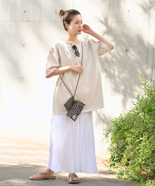 FRAMeWORK（フレームワーク）の「【Champion / チャンピオン】別注USAボタニカルダイ Tシャツ（Tシャツ/カットソー・レディース・ブラウン/ベージュ/ブルー・MEDIUM/X-LARGE）」の7枚目の写真