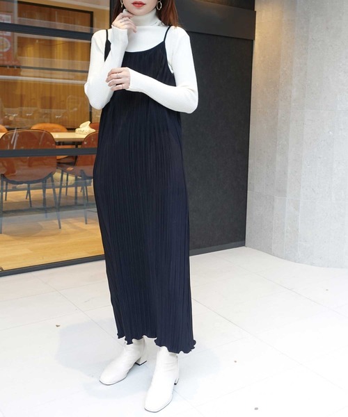 CORNERS（コーナーズ）の「SETプリーツキャミワンピース（ワンピース・レディース・ベージュ/ブラック/ライトグリーン/ブラウン・M）」の7枚目の写真